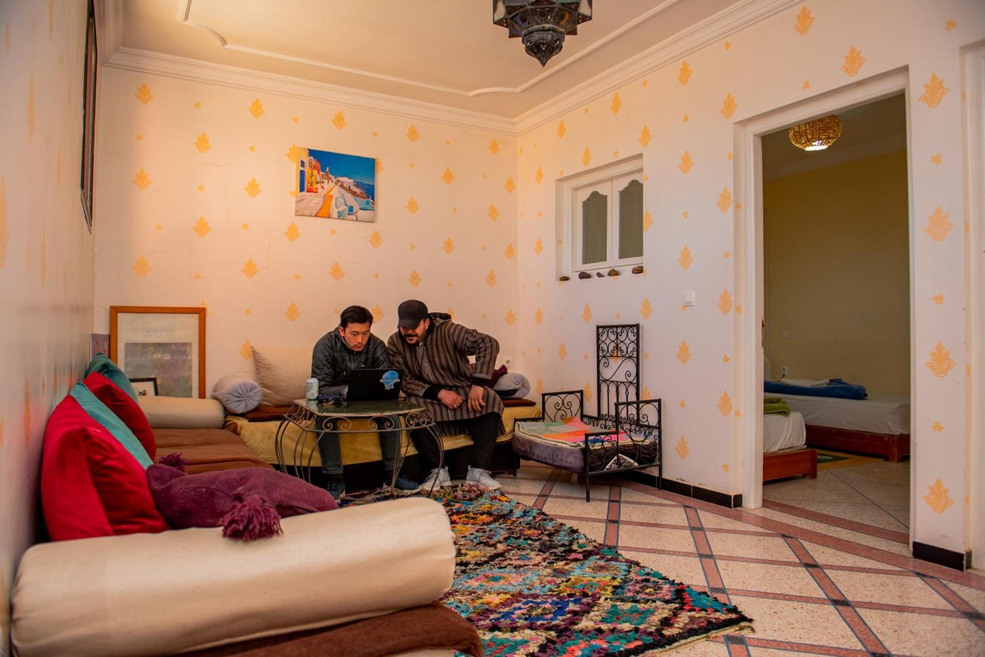 Afgo Hostel Tajda Eksteriør billede